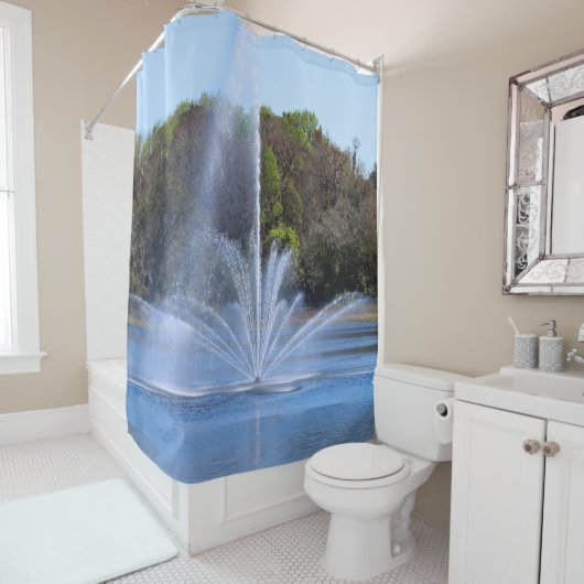 Fountain On A Pond Douchegordijn (In situ)