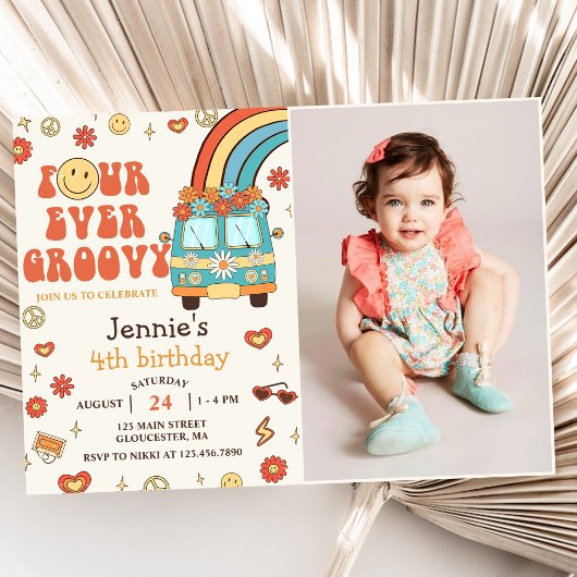 Four Ever Groovy Retro Rainbow 4th Verjaardag Foto Kaart