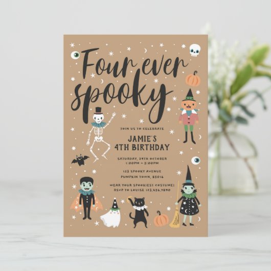 Four Ever Spooky Halloween Uitnodiging (Staand voorkant)