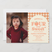 Four Ever Sweet Peach Afbeelding 4th Birthday Part Kaart (Voorkant)