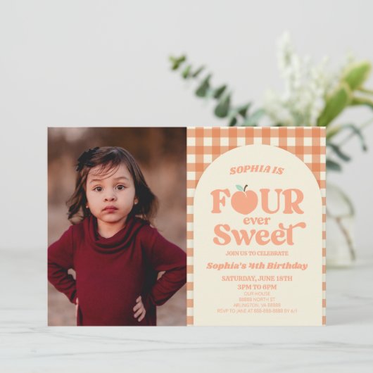 Four Ever Sweet Peach Afbeelding 4th Birthday Part Kaart (Staand voorkant)