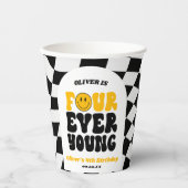 Four Ever Young Retro Fourth 4th Birthday Party Papieren Bekers (Voorkant)