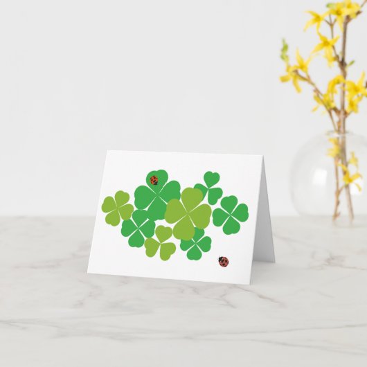 Four Leaf Clover en Ladybug_St. Patrick's Day Kaart (Gele Bloem)