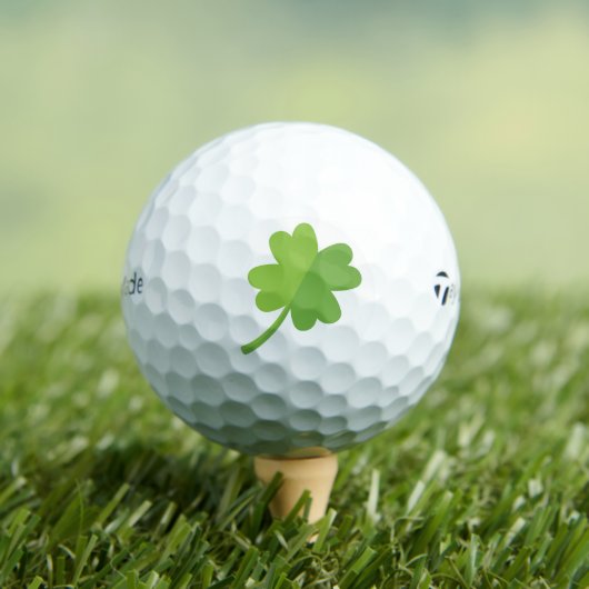 Four Leaf Clover Taylor Made TP5 Golfballen (Insitu Shirt)