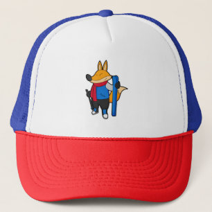 Fox als skiër met skiën trucker pet