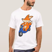 Fox als wandelaar met scooter t-shirt (Voorkant)