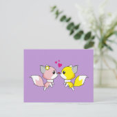 Fox Couple Kust met Little Hearts Overhead Briefkaart (Staand voorkant)