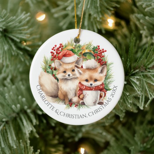 Fox Couple Winter Wreath Kerstmis op maat Keramisch Ornament (Boom)