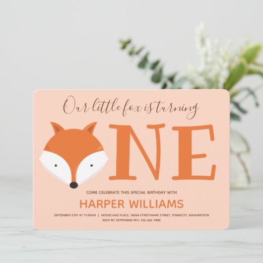 Fox draaien een eerste verjaardag kaart (Staand voorkant)