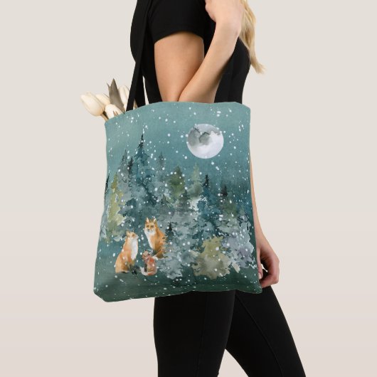 Fox Family in Forest Full Moon Snowfall Tote Bag (Dichtbij)