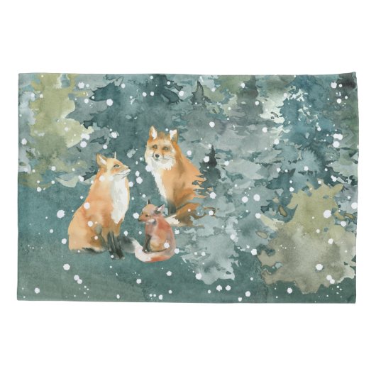 Fox Family in Forest Snowfall Kussensloop (Achterkant-Links)