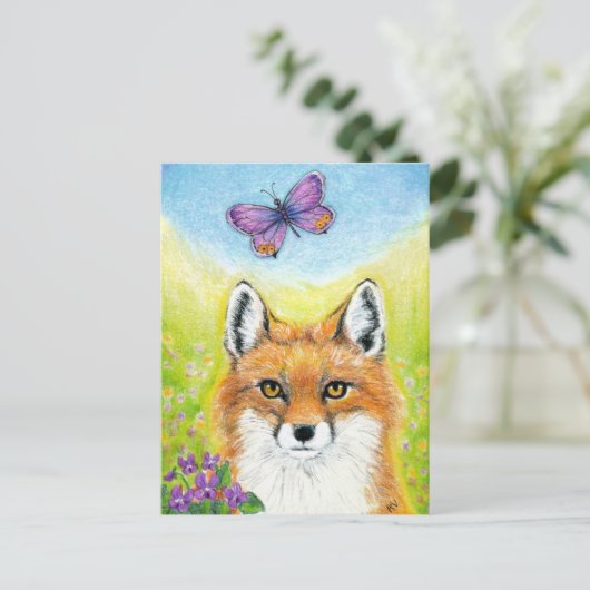 Fox met briefkaart van de vlinder (Staand voorkant)