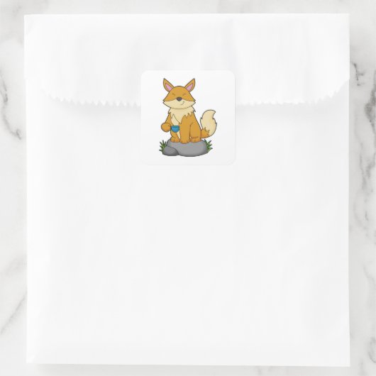 Fox met koffiebeker vierkante sticker (Tas)