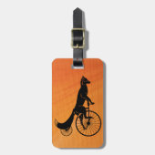 Fox Riding a Bicycle Silhouette in Black Bagagelabel (Voorkant verticaal)