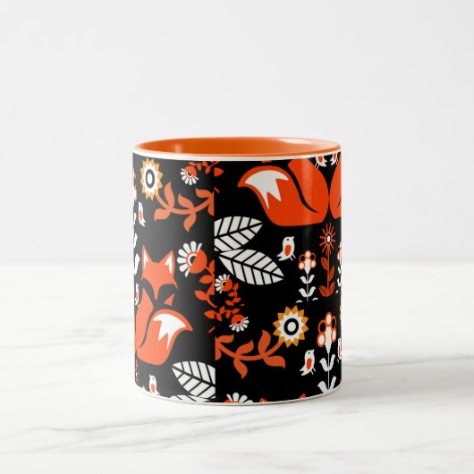 Fox Scandinavian Folk Art Tablecloth Tweekleurige Koffiemok (Center)