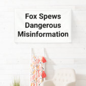Fox Spews misinformatie Jeff Hankamer Artjunkhaus Spandoek (Insitu)