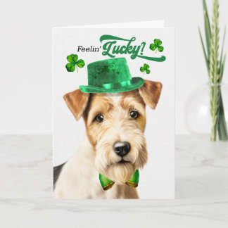 Fox Terrier-hond die zich Lucky voelt St. Patrick' Feestdagen Kaart
