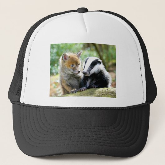 Foxcub en Badger Cute! Trucker Pet (Voorkant)