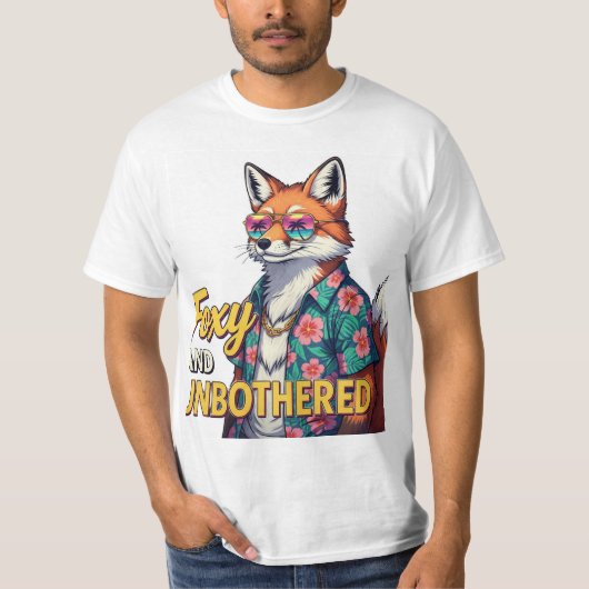 Foxy en Unbothered: Cool Fox Graphic T-shirt (Voorkant)
