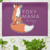 Foxy Mama Red Fox met Pup, op maat gemaakt Theedoek (Gevouwen)