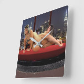 Foxy Penthouse Wrestling Vierkante Klok (Hoek)