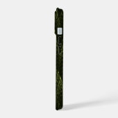 Fractaal naaldbos iPhone 15 case (Linkerkant)