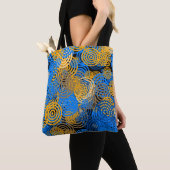Fractal Art Blue Geometric Circles Swirl Mandala Tote Bag (Dichtbij)