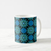 Fractal blue green oriental koffiemok (Voorkant rechts)