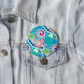 Fractale spiraalpatroon, turquoise, roze, multi ronde button 7,6 cm (In situ)