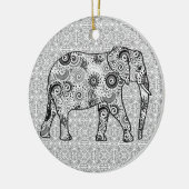 Fractale wervelolifant - grijs, zwart en wit keramisch ornament (Links)