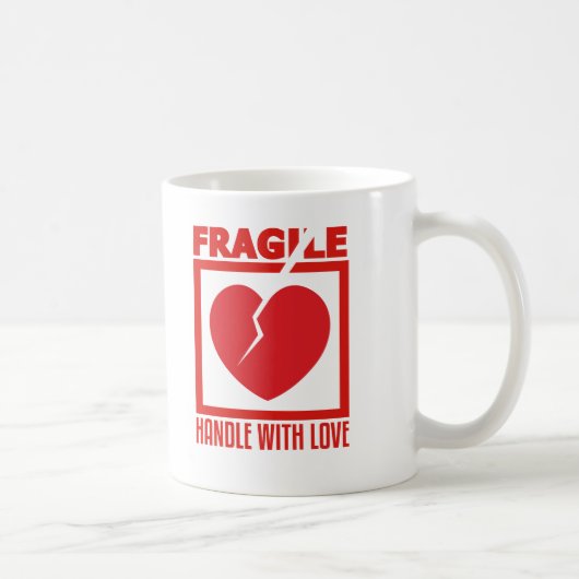 Fragile handgreep met liefde koffiemok (Rechts)