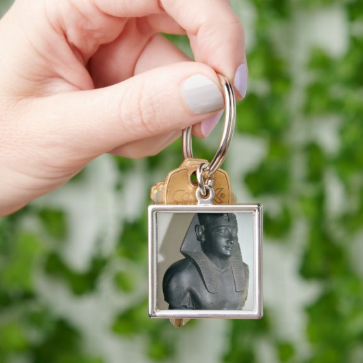 Fragment van een Egyptisch standbeeld van Ptolemy  Sleutelhanger (Hand)