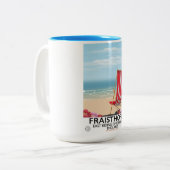 Fraisthorpe East Riding of Yorkshire, Engeland. Tweekleurige Koffiemok (Voorkant links)