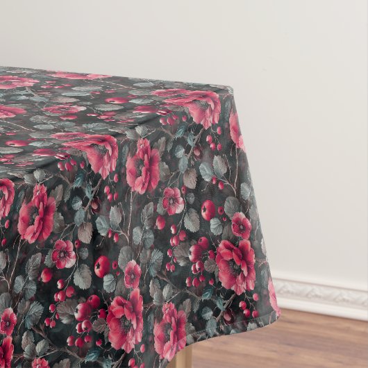 Framboos, bordeauxrode bloemen op donkergrijs tafelkleed (Voorbeeld)