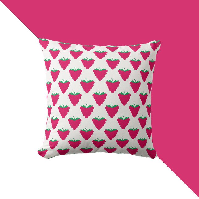 Framboos Roze Bes Fruit Patroon Kussen (A throw pillow with a pattern of pink raspberries with green stems.)