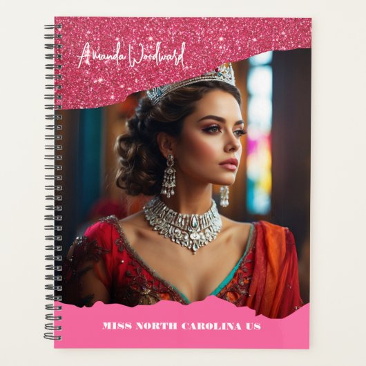 Frambozen Draai Kroon Pageant Planner (Voorkant)