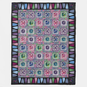 Framed Hearts Patchwork Fleece Deken