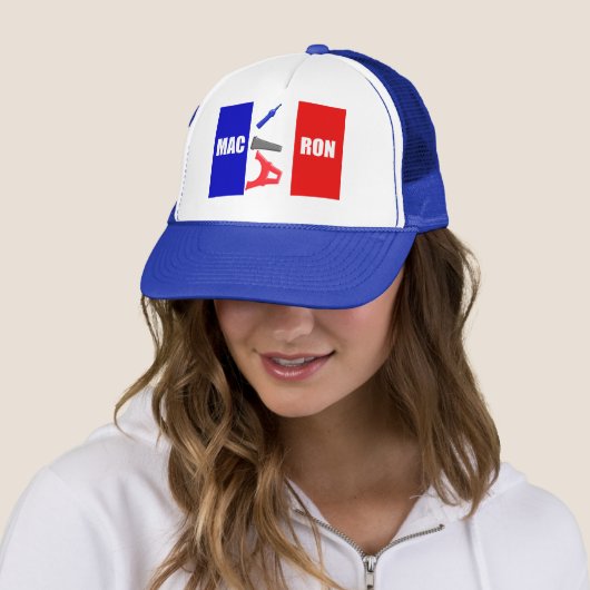 France_Macron Trucker Hat Trucker Pet (In situ)
