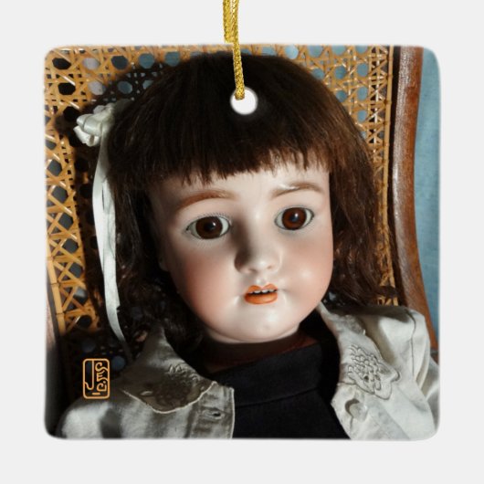 "Frances" Victorian Doll Ceramic Ornament (Voorkant)