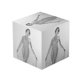 Francesca a Bella Ragazza, mooi italiaans meisje Kubus (Achter hoekig)