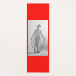 Francesca a Bella Ragazza, mooi italiaans meisje Yogamat