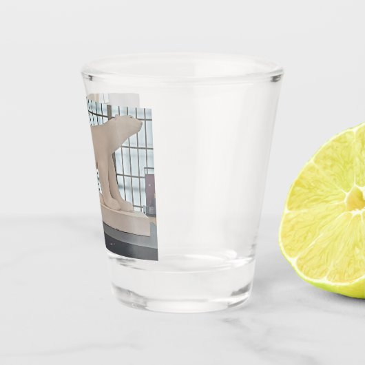 François Pompon's Polar Bear Souvenir Shot Glas (Rechts)