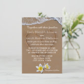 Frangipani Plumeria Ocean Wave Wedding Invitations Kaart (Staand voorkant)