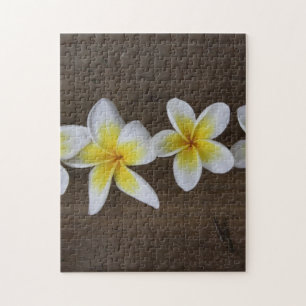 Frangipanis Plumeria op Rustic Wood Legpuzzel