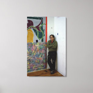 Frank Stella naast een van zijn werken Canvas Afdruk