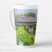 Frankenmuths Covered Bridge Latte Mok (Linkerhoek)