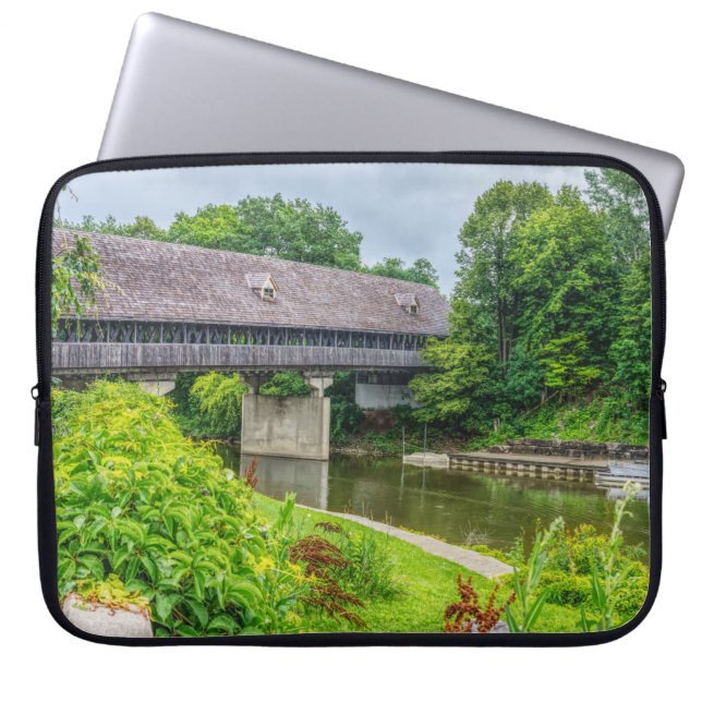 Frankenmuths Overdekte Brug Laptop Sleeve (Voorkant)