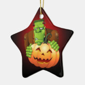 Frankenstein Monster Cartoon met pompoen Keramisch Ornament (Links)