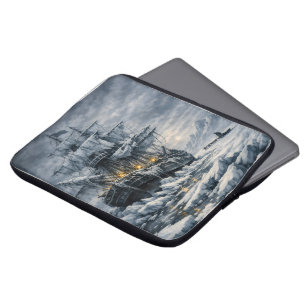 Frankensteins Arctische Jacht van BurnsInHell Laptop Sleeve