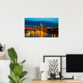 Frankfurt Duitsland Cityscape at Night Poster (Thuiskantoor)